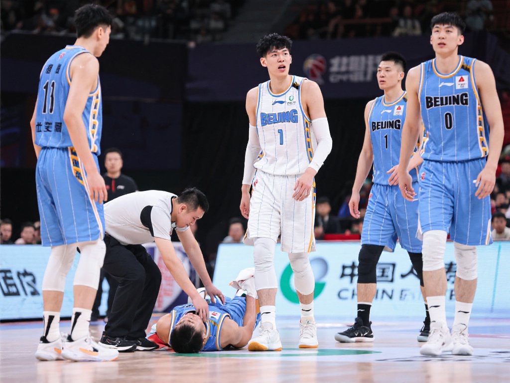 而山东泰山 而山东泰山